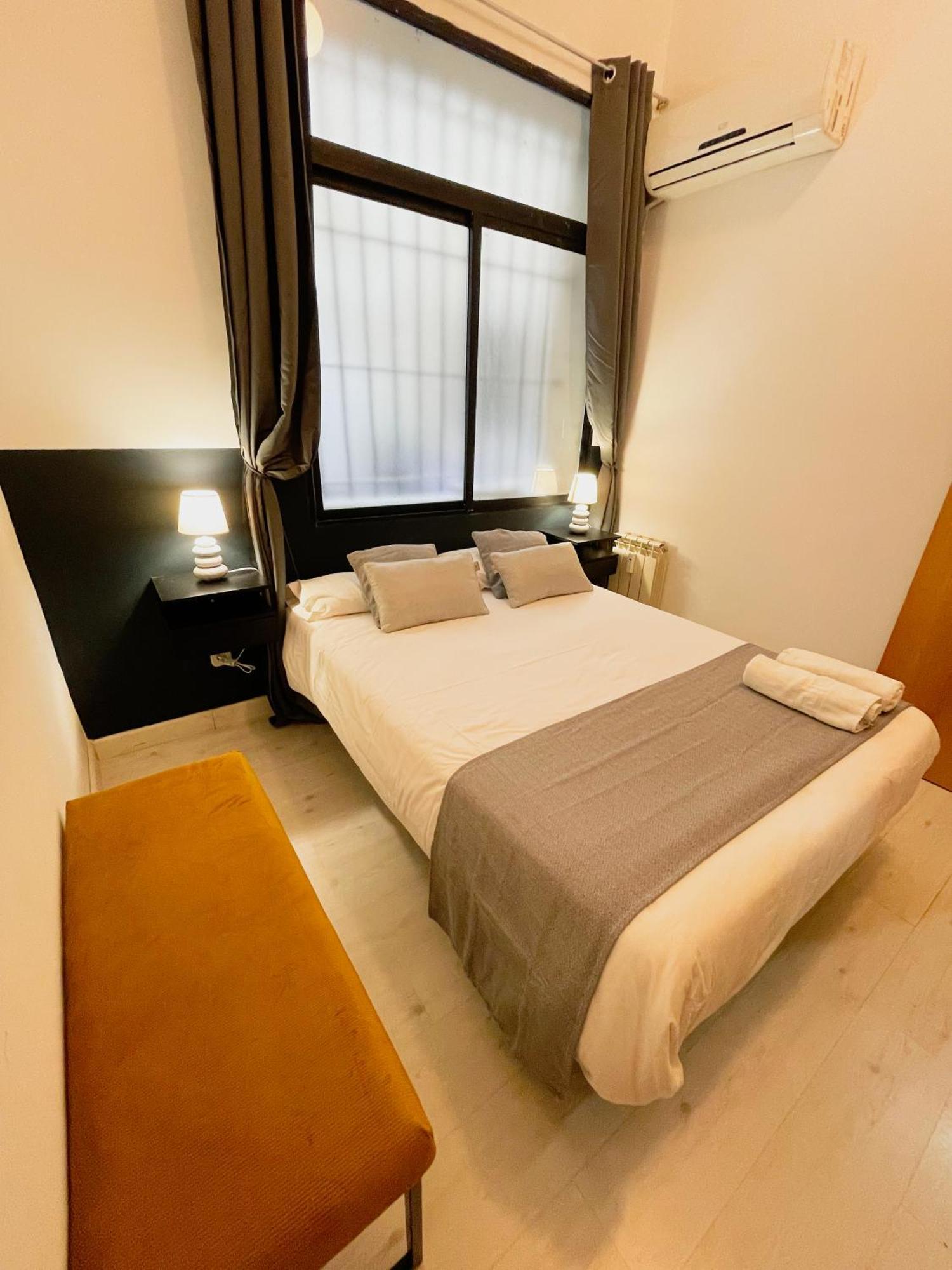 Carretas Duplex Interior Apartment Madrid Exterior foto